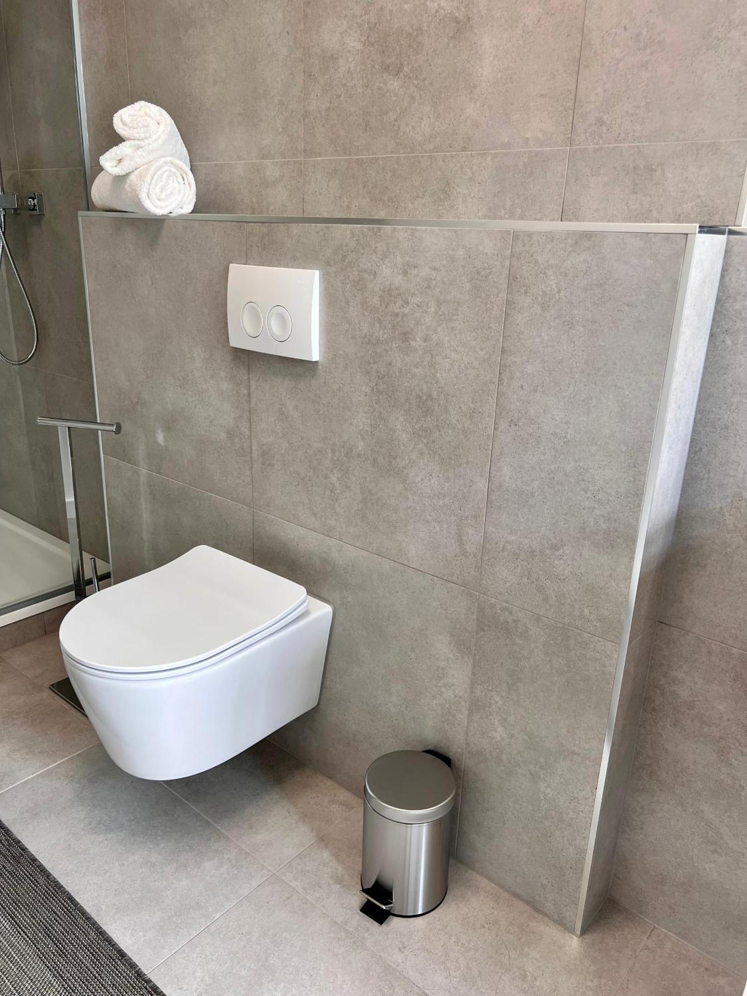 Apartment Kander 140 M2 Görlitz Eksteriør billede